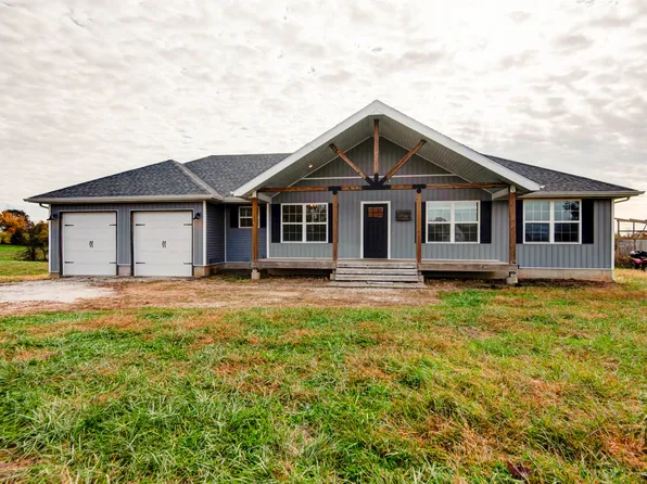 832 Mt. Carmel Road, Clever, MO 65631