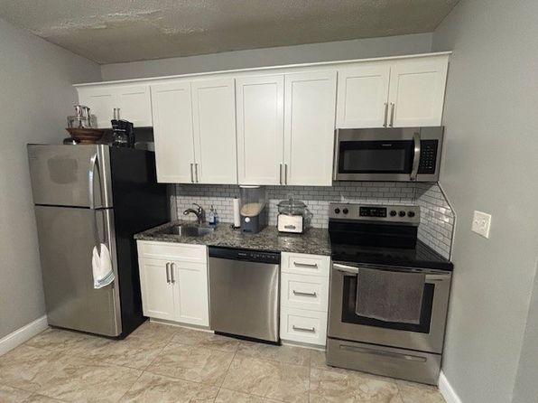 44 Grafton St APT A1