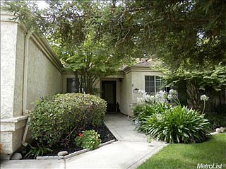 2nd image of 3624 Castlepark Dr
