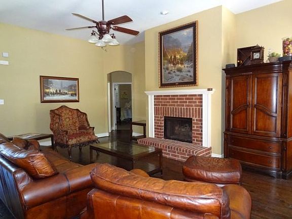 5th image of 5427 Lincolnshire Dr