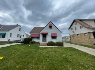 10019 Park Heights Ave, Garfield Heights, OH