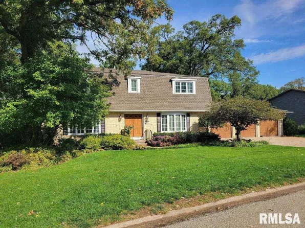 10 Oak Grove Rd, Geneseo, IL 61254