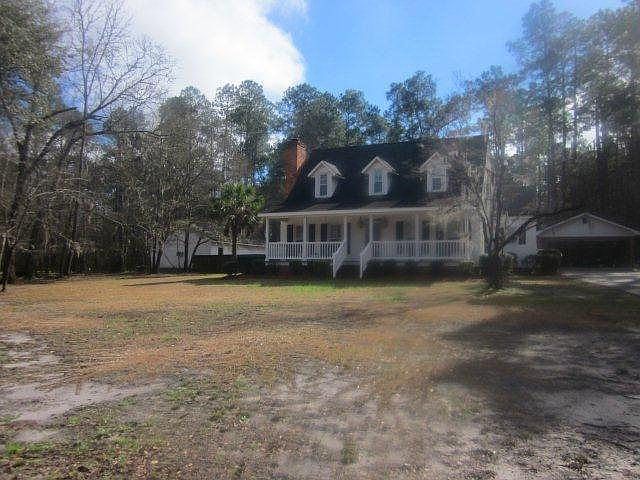 1st image of 229 Birchwood Dr