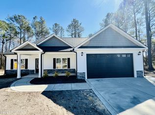 1787 Walnut Run Dr, Deep Run, NC 28525
