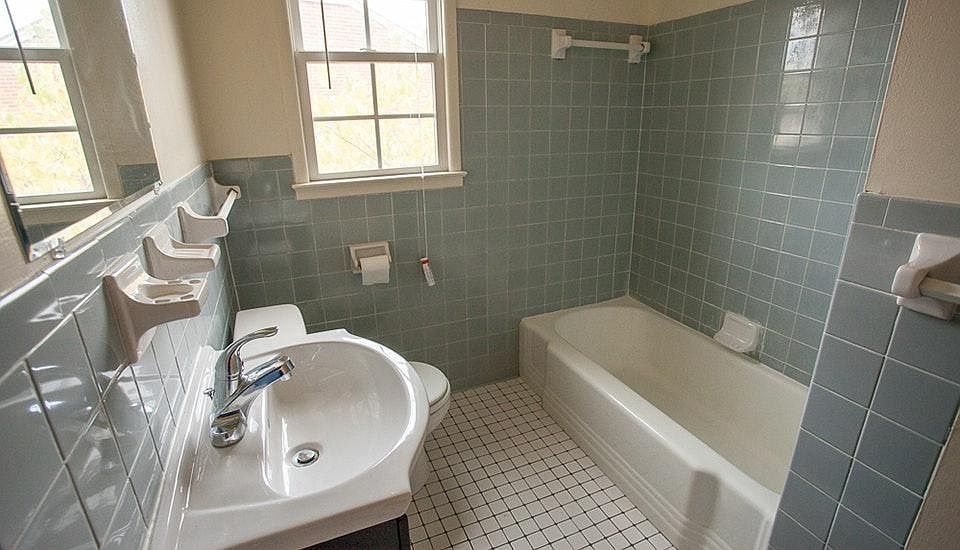 956 St Staunton VA Zillow