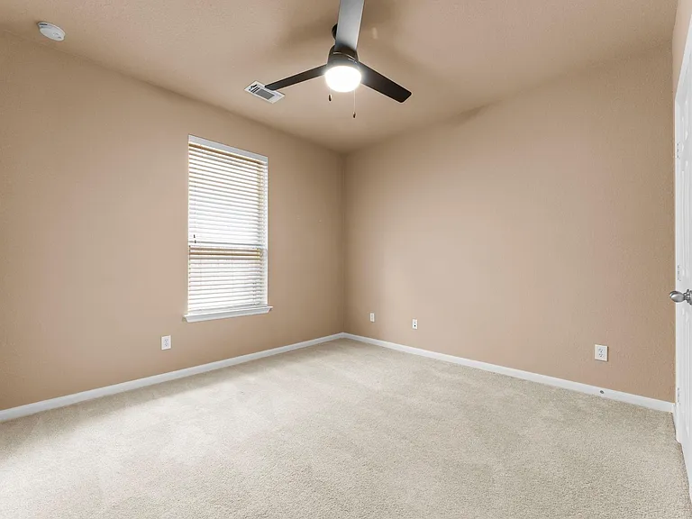 21127 Gladys Yoakum Dr — Photo 10