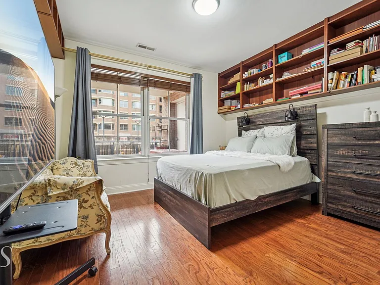 20 Avenue At Port Imperial #113 — Photo 7
