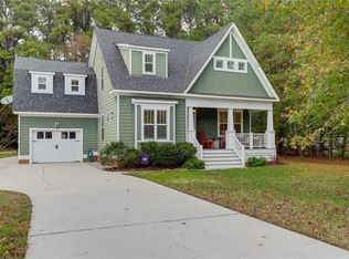 1924 Orangewood Rd, Chesapeake, VA 23323