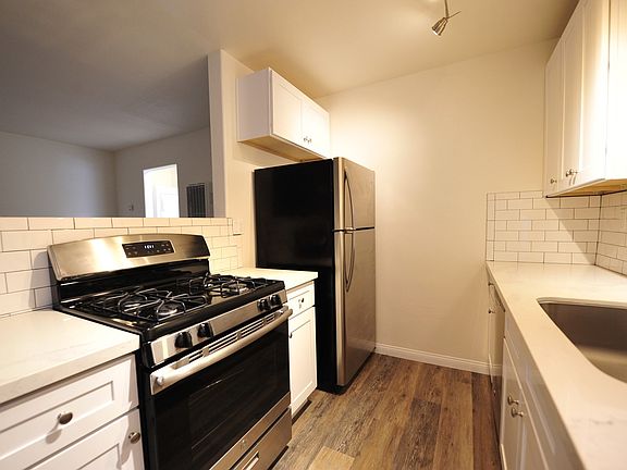 5th image of 12240 Pacific Ave APT 5