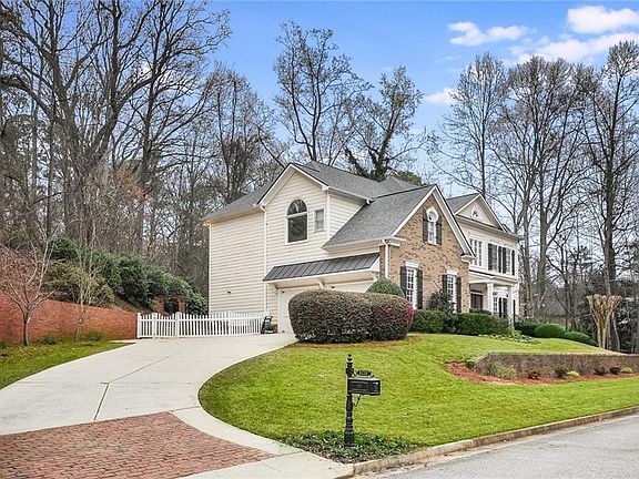 4th image of 3220 Collier Gate Ct SE