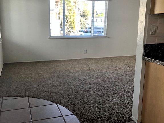 5th image of 4850 Sandyland Rd APT 8