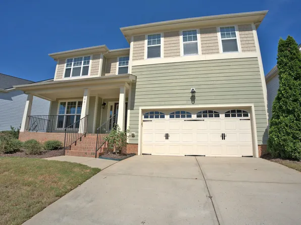 100 Oakmoss Trl, Holly Springs, NC 27540