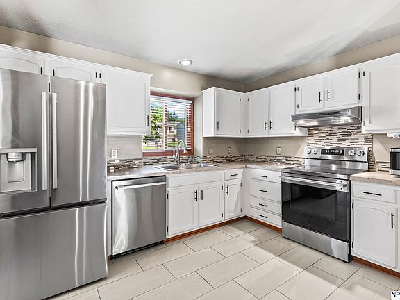 3rd image of 3504 S 154th St