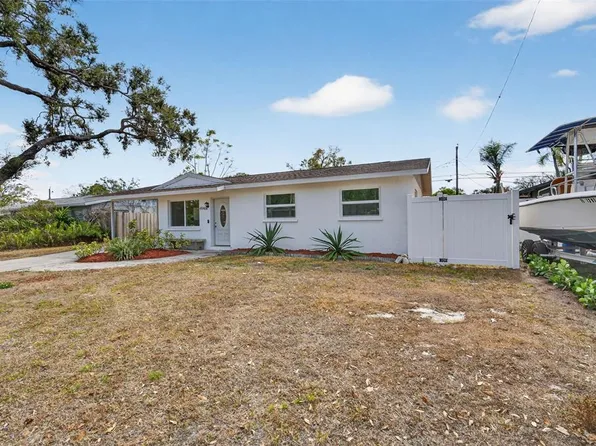 4946 Brookmeade Dr, Sarasota, FL 34232