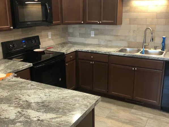 2407 S Outer Rd, Joplin, MO