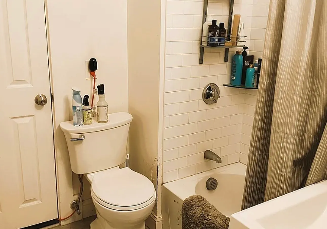 6 bed, 2488 sqft, $6,500 — Photo 1