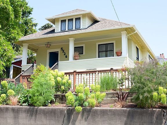 2nd image of 5526 28th Ave NE