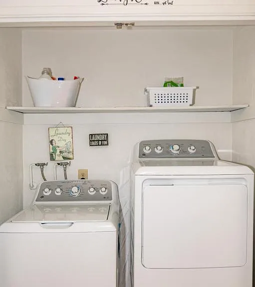 1309 Maple Leaf Ct — Photo 22