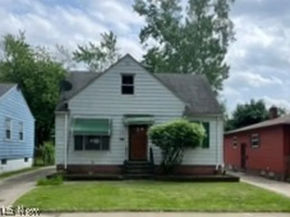 16318 Bryce Ave, Cleveland, OH 44128