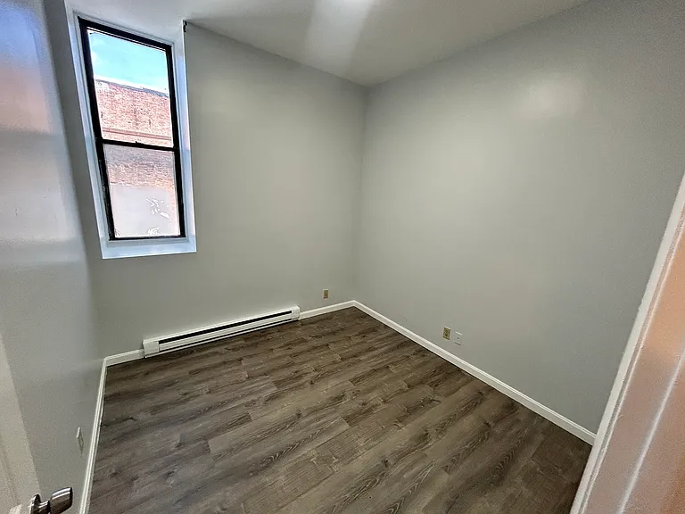 285 Essex St #3C — Photo 9