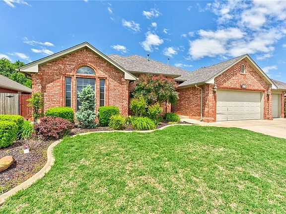 2nd image of 1512 Kestrel Ct