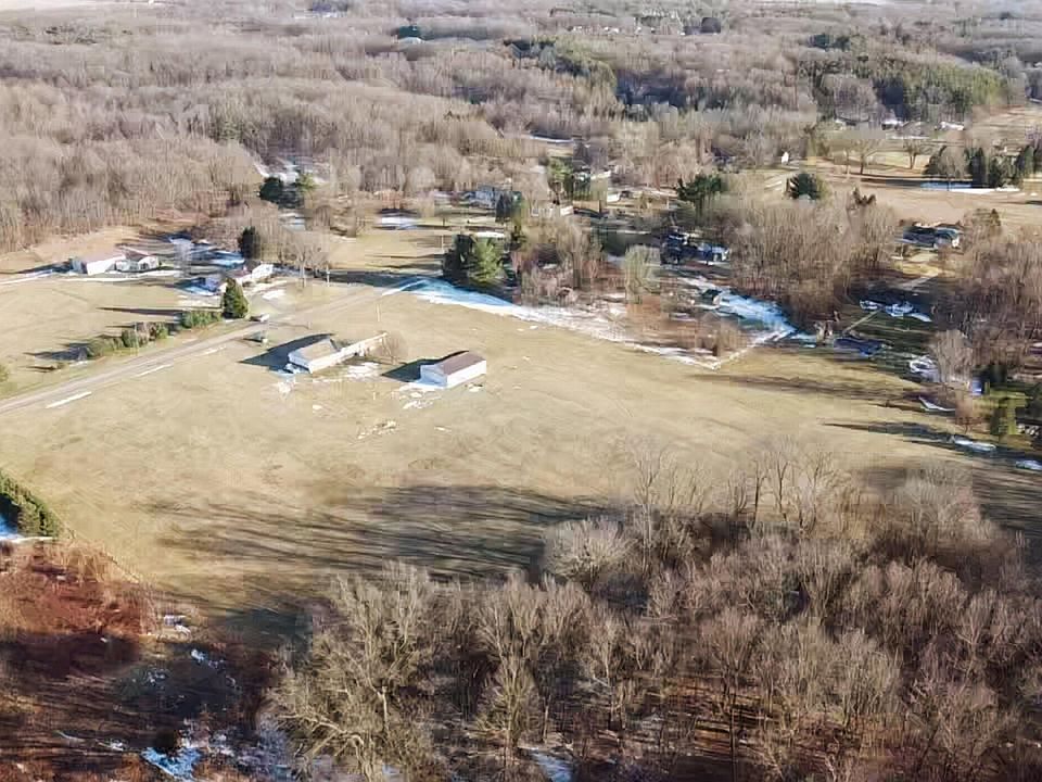 2nd image of Knott Rd