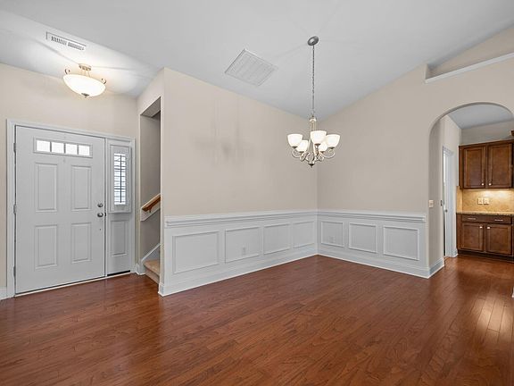 5th image of 2030 Crockett Ridge Rd