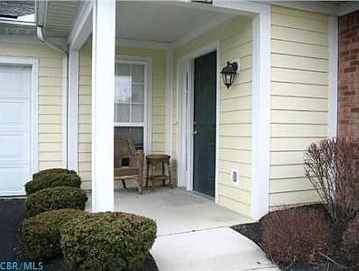 2nd image of 119 Orchard Oak Dr