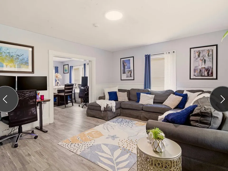 50 Hall St #1