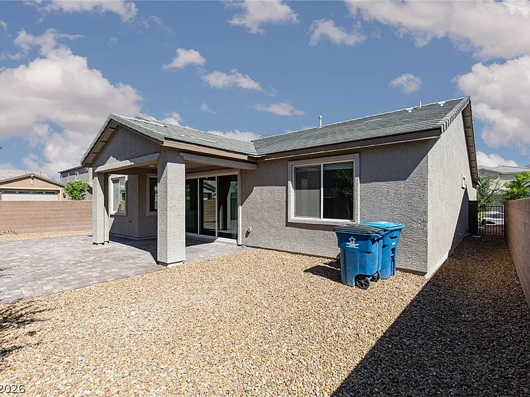 1639 Dire Wolf Ave — Photo 15