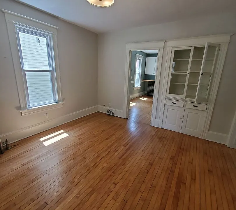 3015-3015B N Pierce St. (Duplex + Back House)