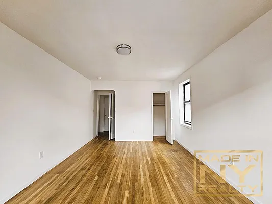 Rented by Made In NY Realty | media 14
