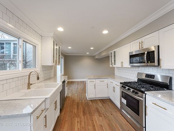5th image of 108 Dahlia Ct
