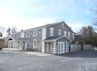 15058 Buchanan Trl E APT 5, Blue Ridge Summit, PA 17214