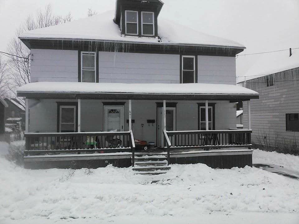 2nd image of 643 Burlington St