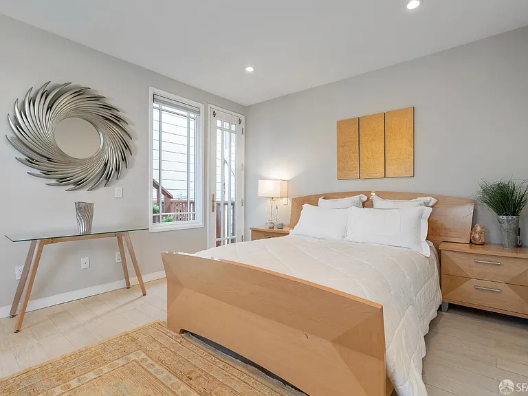 1159 Pacific Ave — Photo 16