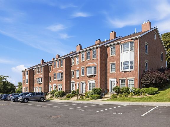 2nd image of 49 Breakwater Dr #T-10