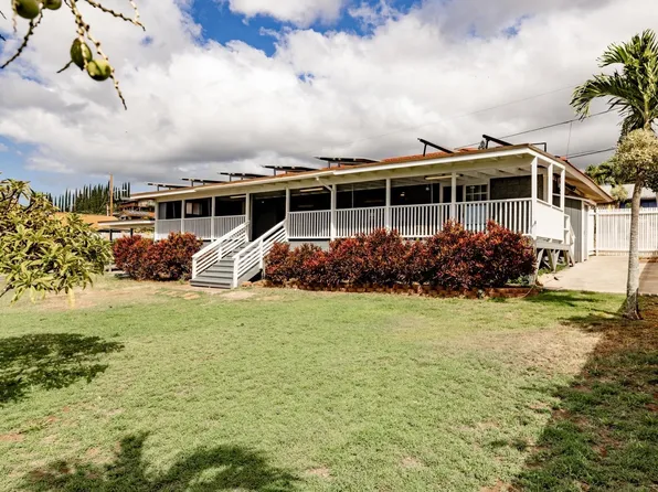 256 Haulani St #A, Makawao, HI 96768