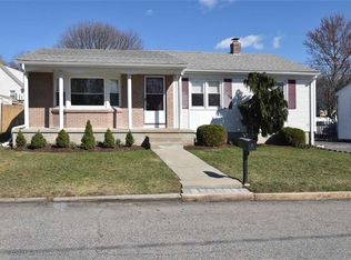 18 Oregon Ave, North Providence, RI 02911