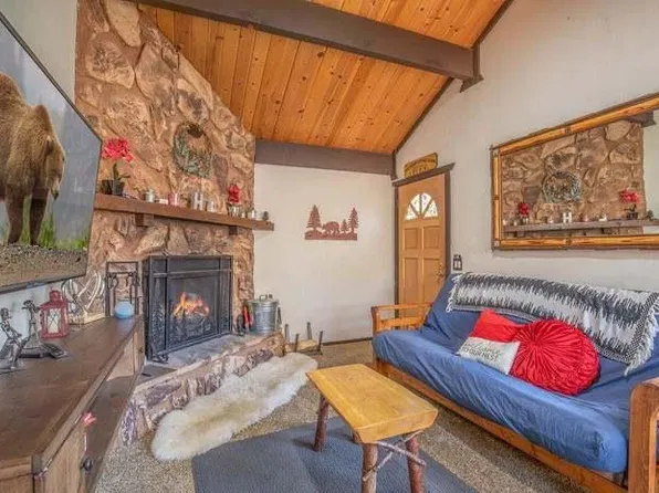 358 San Bernardino Ave, Big Bear City, CA 92386