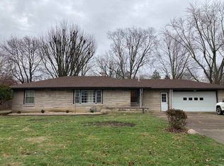 402 Kansas Dr, Goshen, IN 46526