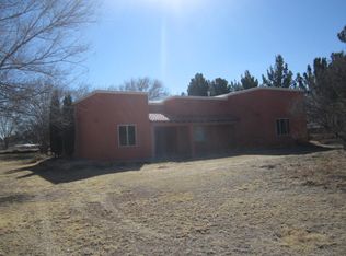 870 Parker Rd, Socorro, TX 79927