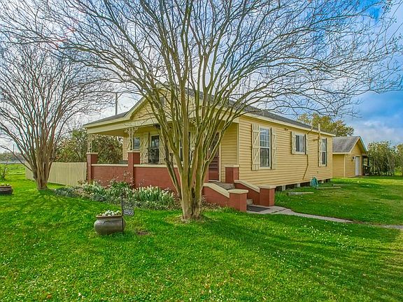 2nd image of 12563 River Rd