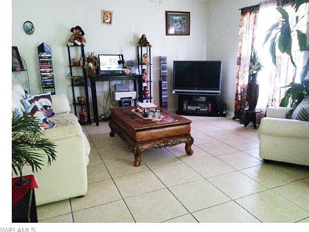 2nd image of 108/110 Harold Ave S #108/110