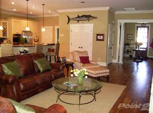 176 Counrty Loop, Murrells Inlet, SC 29576