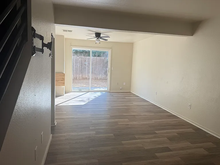 501 San Benito Ave #A — Photo 3