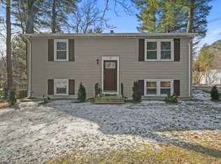 10 Ferncroft Rd, Leicester, MA 01524