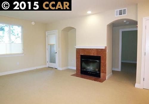 5th image of 1310 Creekside Dr Unit 109
