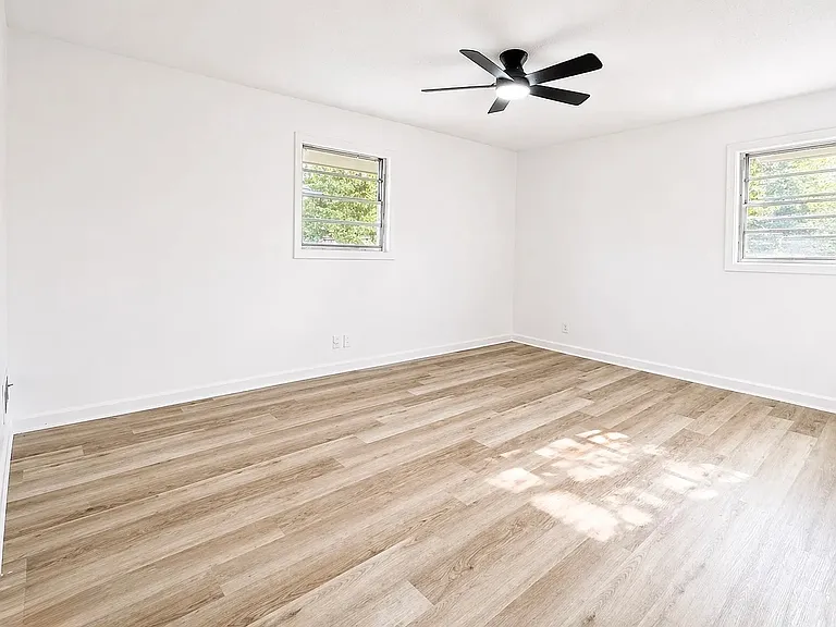 3827 Arrel Dr — Photo 36