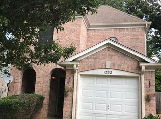 1252 Caleb Ridge Dr, Cordova, TN 38018